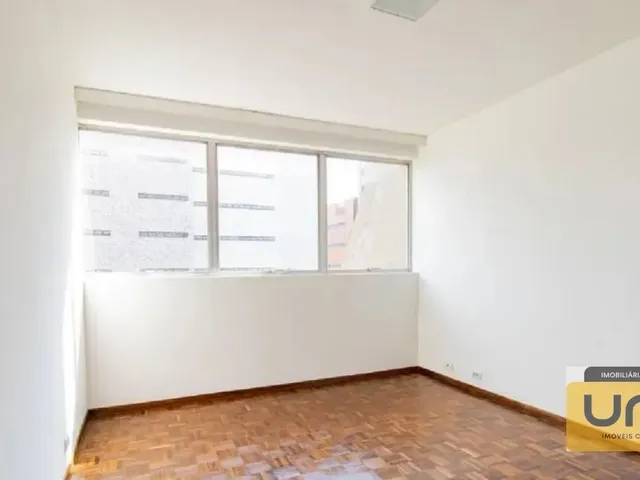 Apartamento 1 quarto e 1 banheiro, à venda, no bairro CENTRO em Curitiba