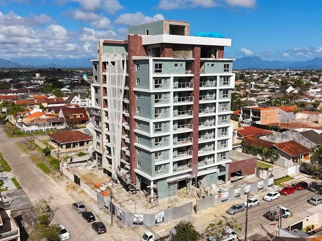 Apartamento 2 quartos e 2 banheiros, à venda, no bairro centro em Guaratuba