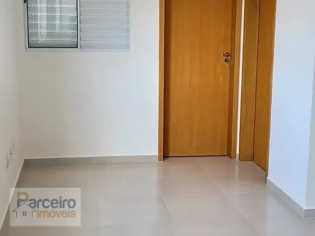 Apartamento 2 quartos e 1 banheiro, à venda, no bairro Parque Boturussu em São Paulo