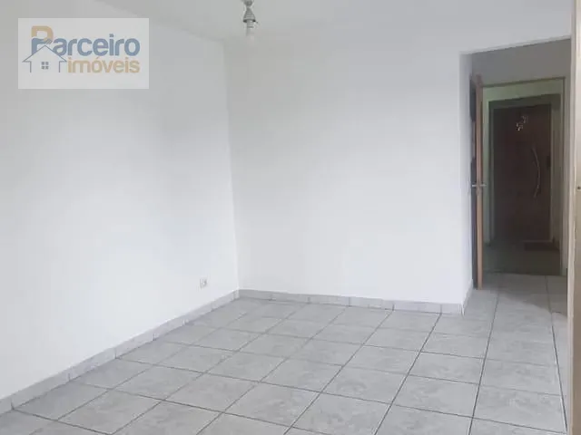 Apartamento com 57m² 2 quartos e 1 banheiro, para alugar, no bairro Vila Dalila em São Paulo