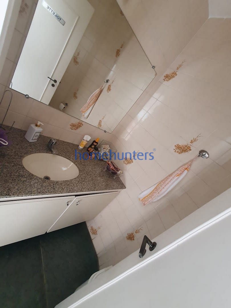 Apartamento para alugar com 3 quartos, 182m² - Foto 14