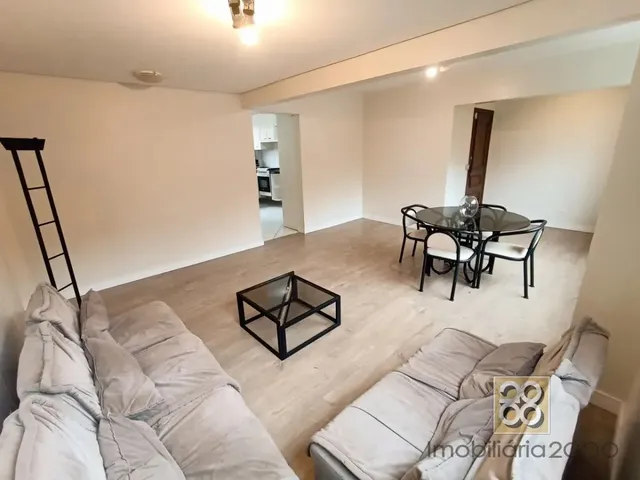 Apartamento 2 quartos e 1 banheiro, à venda, no bairro Ahú em Curitiba