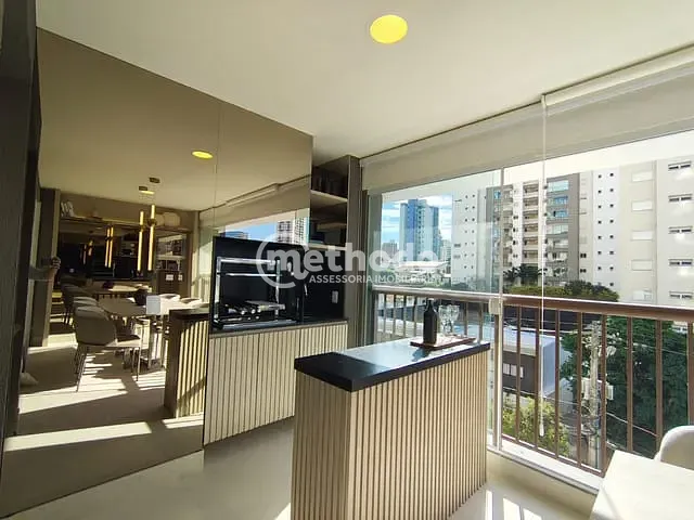 Apartamento com 3383m² 3 quartos e 3 banheiros, à venda, no bairro Cambuí em Campinas