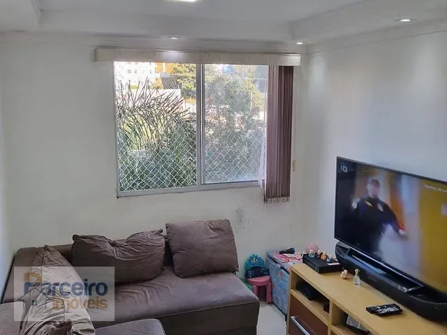 Apartamento 2 quartos e 1 banheiro, à venda, no bairro Jardim Paris em São Paulo