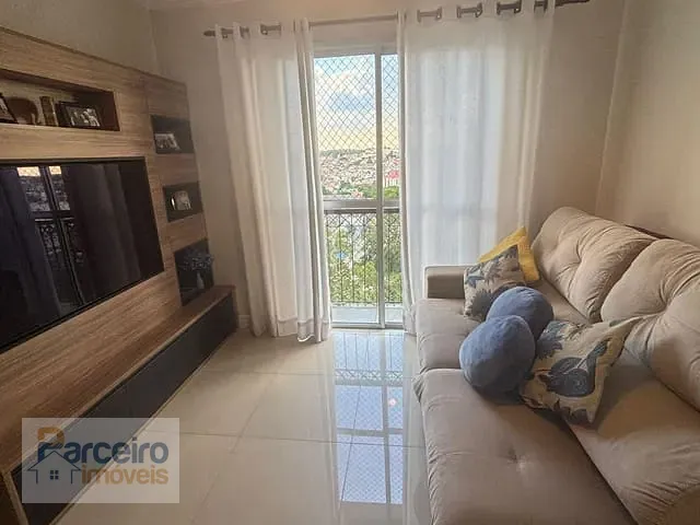 Apartamento 2 quartos e 1 banheiro, à venda, no bairro Vila Carmosina em São Paulo