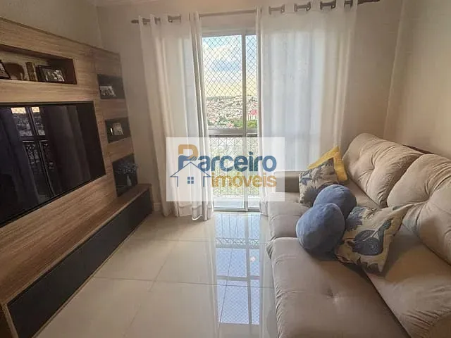 Apartamento 2 quartos e 1 banheiro, à venda, no bairro Vila Carmosina em São Paulo