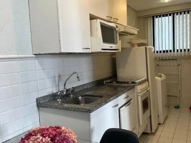 Apartamento 1 quarto e 1 banheiro, à venda, no bairro Bigorrilho em Curitiba
