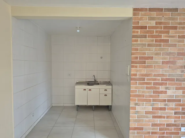 Apartamento com 42m² 1 quarto e 1 banheiro, para alugar, no bairro Cajuru em Curitiba