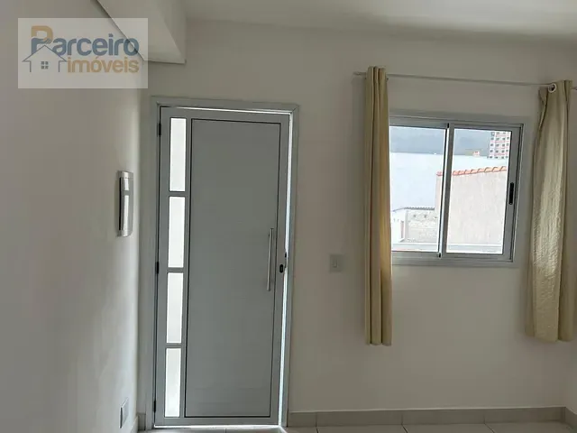 Apartamento 1 quarto e 1 banheiro, para alugar, no bairro Chácara Califórnia em São Paulo