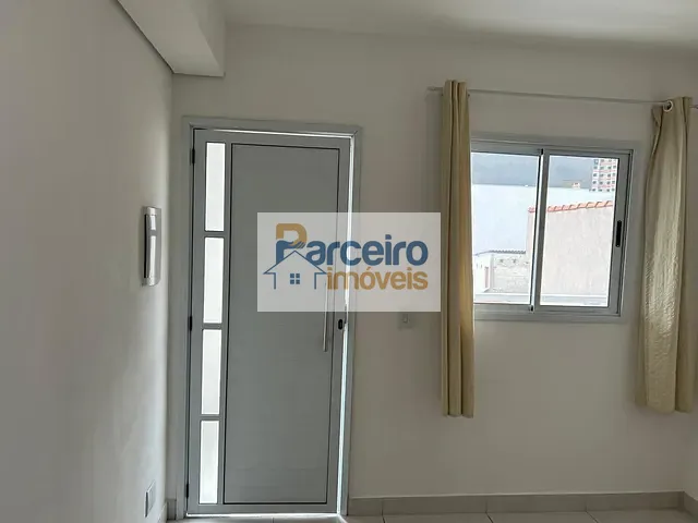 Apartamento 1 quarto e 1 banheiro, para alugar, no bairro Chácara Califórnia em São Paulo
