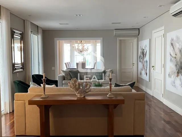 Apartamento com 260m² 3 quartos e 5 banheiros, à venda, no bairro Jardim Fonte do Morumbi em São Paulo