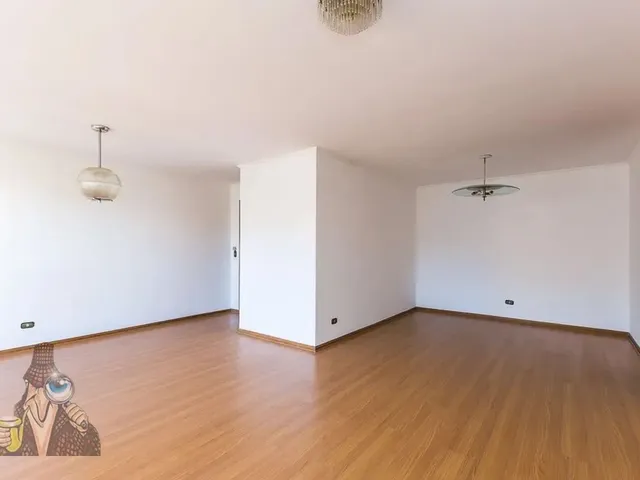 Apartamento 3 quartos e 3 banheiros, à venda, no bairro Centro Cívico em Curitiba