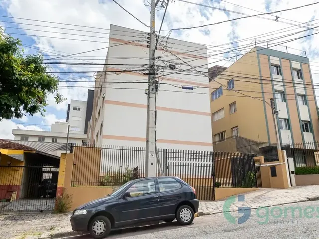 Apartamento 2 quartos e 2 banheiros, à venda, no bairro Água Verde em Curitiba
