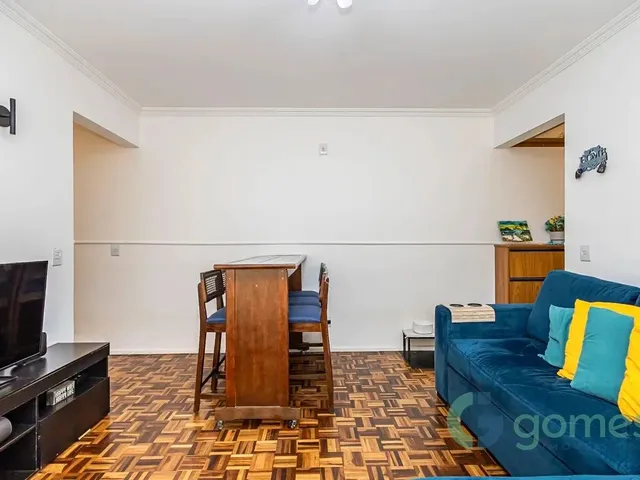 Apartamento 2 quartos e 2 banheiros, à venda, no bairro Água Verde em Curitiba