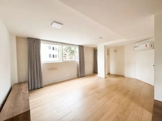 Apartamento 3 quartos e 2 banheiros, à venda, no bairro Bigorrilho em Curitiba