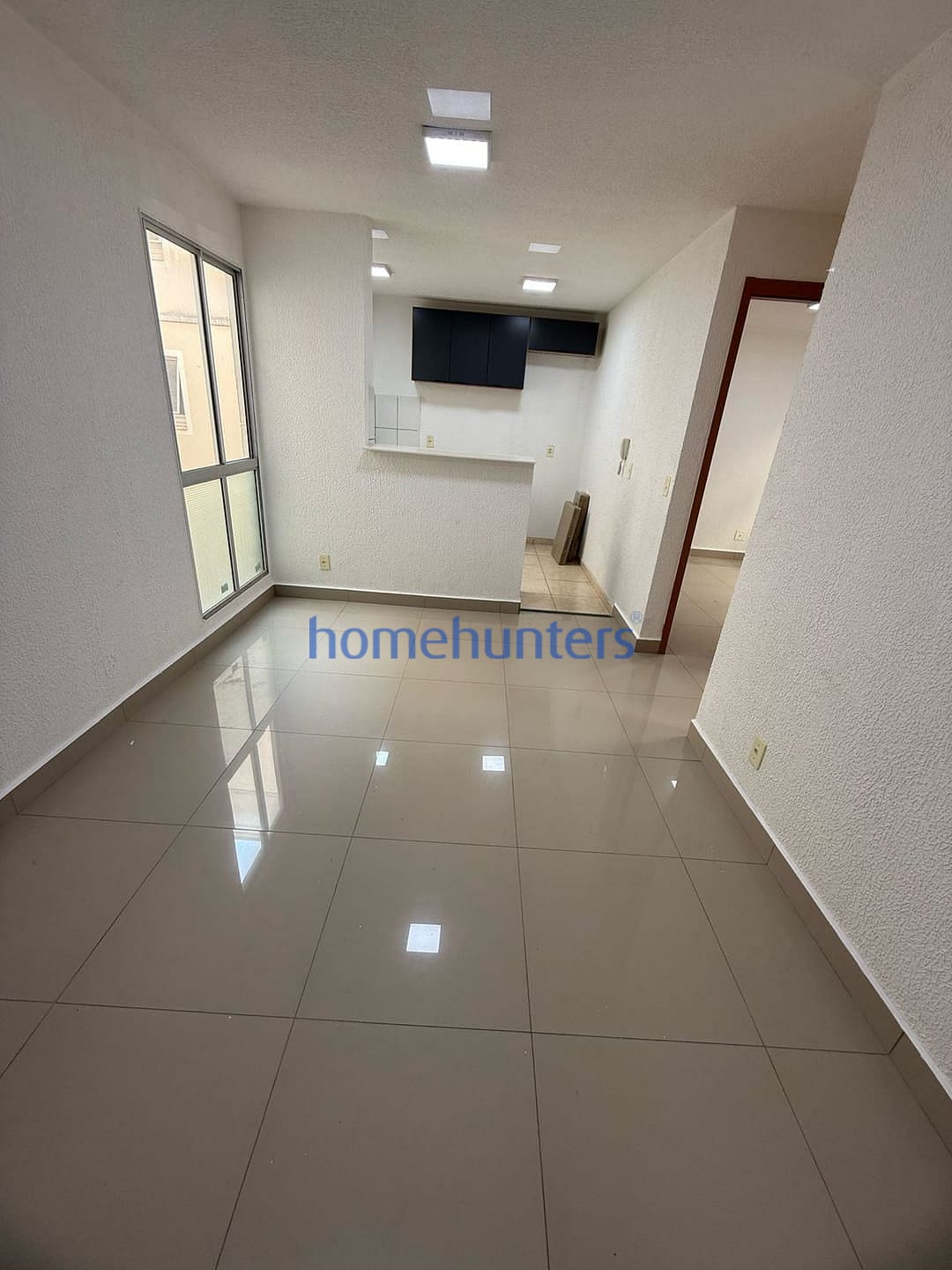 Apartamento à venda com 2 quartos, 46m² - Foto 1