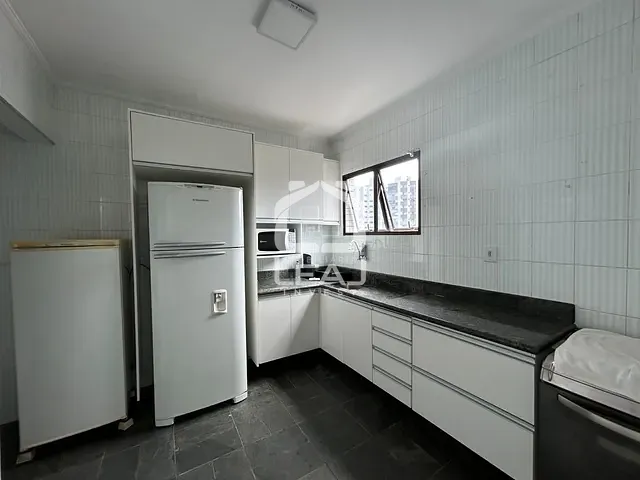 Apartamento com 60m² 1 quarto e 1 banheiro, à venda, no bairro Aviação em Praia Grande