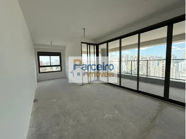 Apartamento com 211m² 3 quartos e 5 banheiros, à venda, no bairro Campo Belo em São Paulo