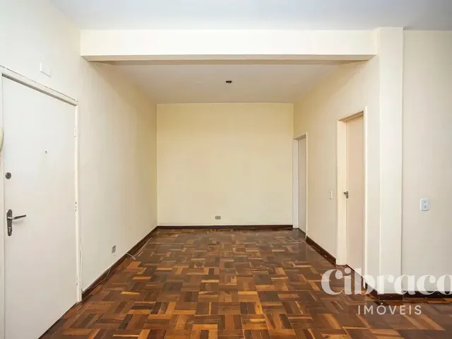 Apartamento 1 quarto e 1 banheiro, à venda, no bairro Juvevê em Curitiba