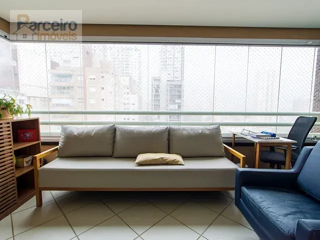 Apartamento com 137m² 3 quartos e 4 banheiros, à venda, no bairro Vila Olímpia em São Paulo