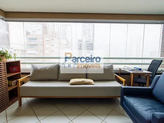 Apartamento com 137m² 3 quartos e 4 banheiros, à venda, no bairro Vila Olímpia em São Paulo