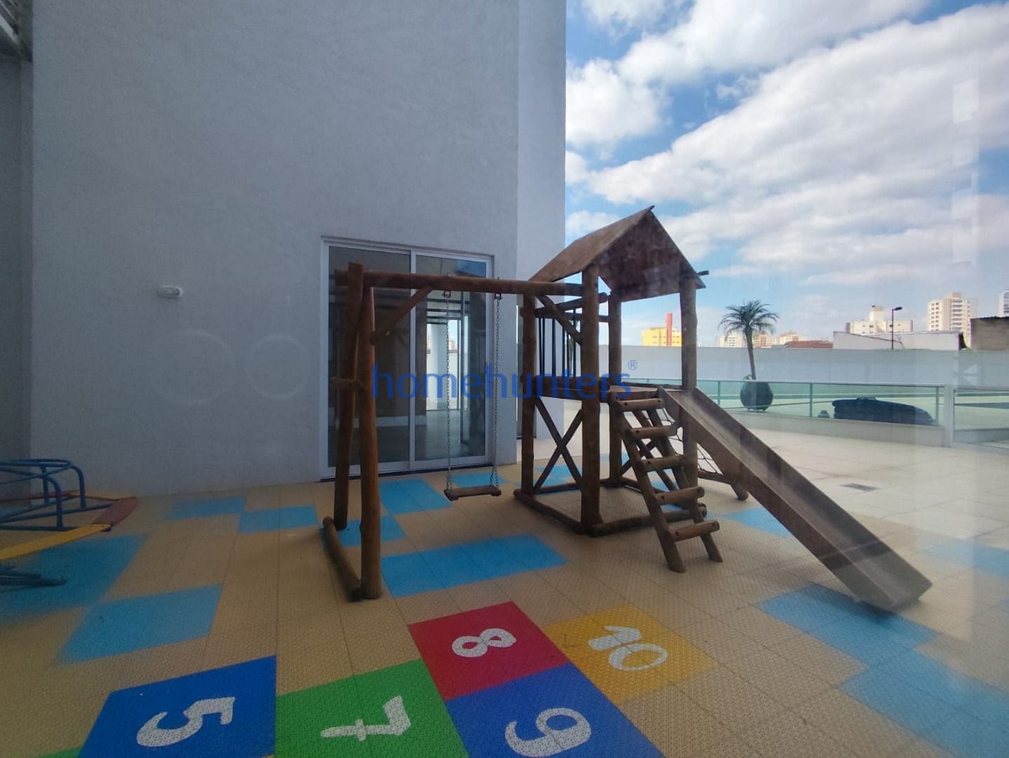 Apartamento à venda com 3 quartos, 134m² - Foto 25