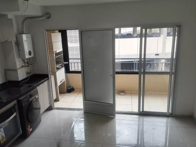 Apartamento 2 quartos e 1 banheiro, à venda, no bairro Roselândia em Cotia