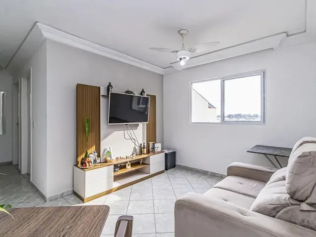 Apartamento 3 quartos e 1 banheiro, à venda, no bairro Campo Comprido em Curitiba