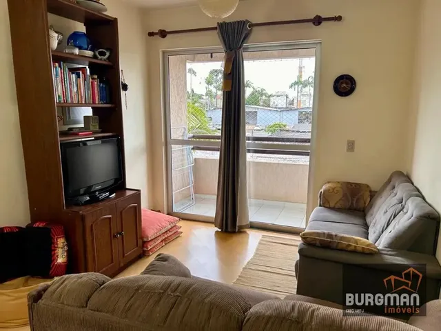 Apartamento 3 quartos e 2 banheiros, à venda, no bairro Cajuru em Curitiba