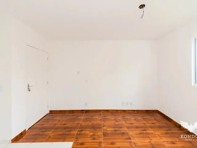 Apartamento 2 quartos e 1 banheiro, à venda, no bairro Lamenha Grande em Almirante Tamandaré