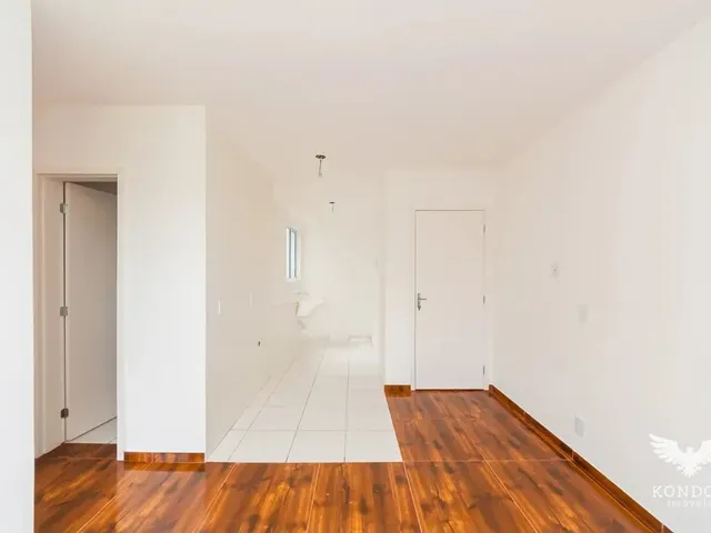 Apartamento 2 quartos e 1 banheiro, à venda, no bairro Lamenha Grande em Almirante Tamandaré