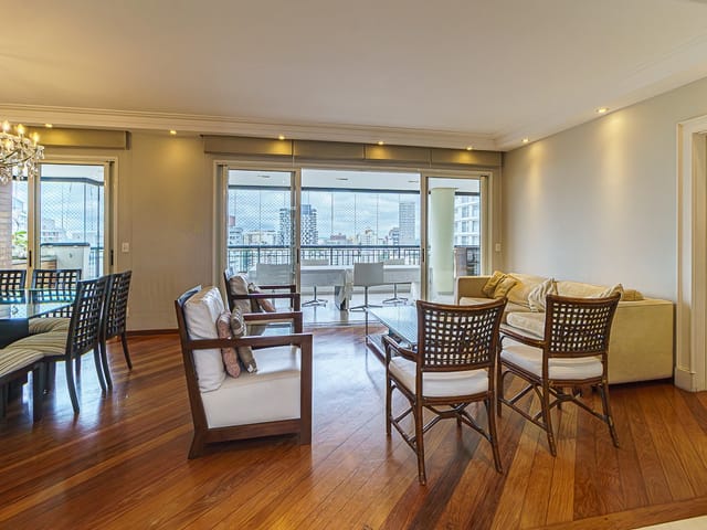 Apartamento com 214m² 4 quartos e 5 banheiros, à venda, no bairro Perdizes em São Paulo