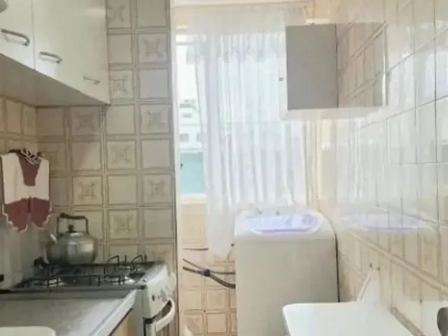 Apartamento 1 quarto e 1 banheiro, à venda, no bairro Centro em Curitiba