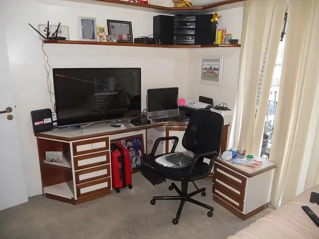 Apartamento 4 quartos e 4 banheiros, à venda, no bairro moema em São Paulo