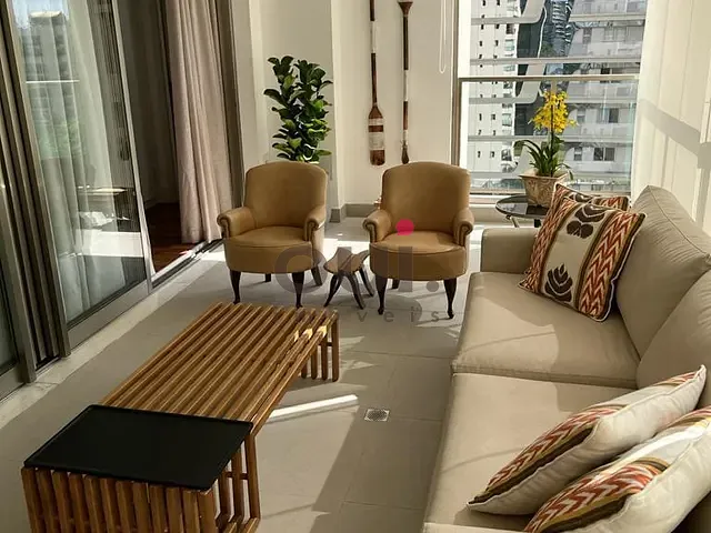 Apartamento 2 quartos e 3 banheiros, para alugar, no bairro Itaim Bibi em São Paulo