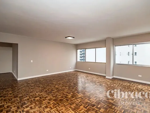 Apartamento 3 quartos e 3 banheiros, à venda, no bairro Batel em Curitiba