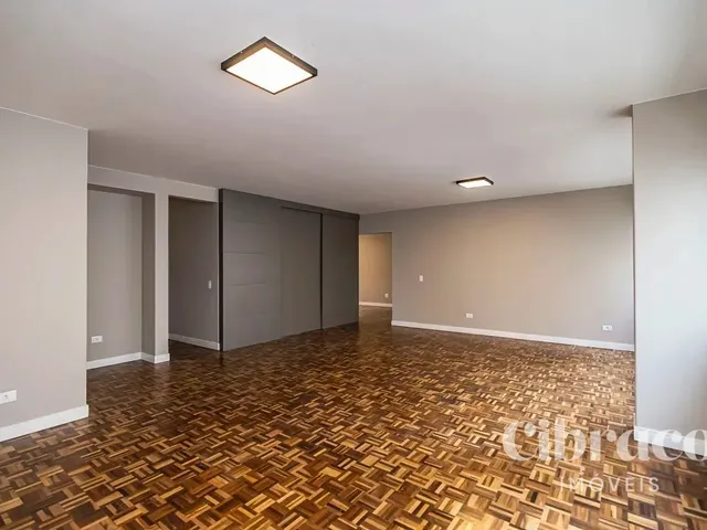 Apartamento 3 quartos e 3 banheiros, à venda, no bairro Batel em Curitiba