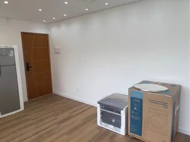 Apartamento 2 quartos e 1 banheiro, à venda, no bairro Jardim Pioneira em Cotia