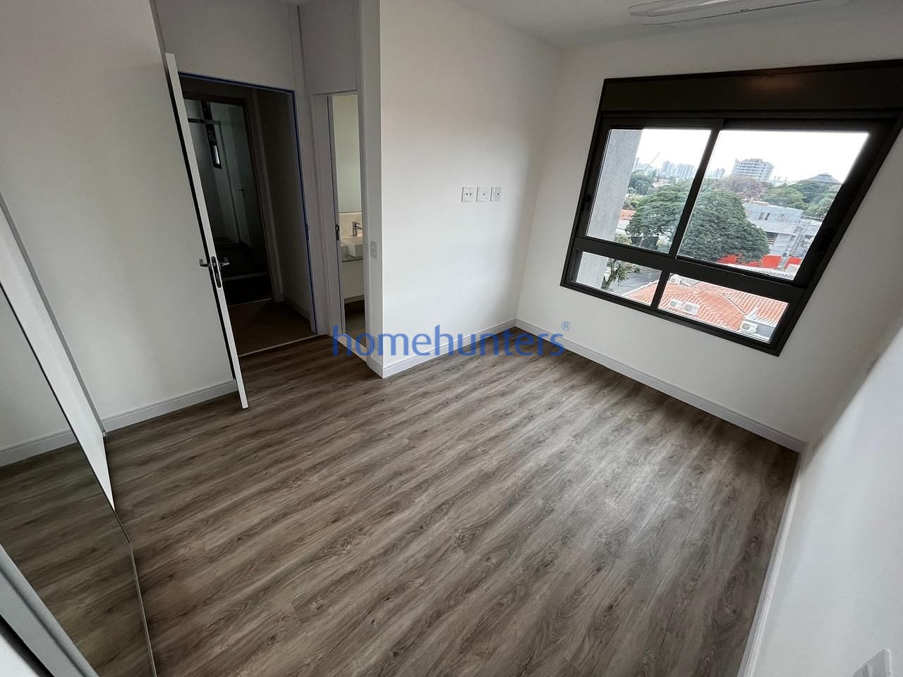Apartamento para alugar com 3 quartos, 125m² - Foto 26