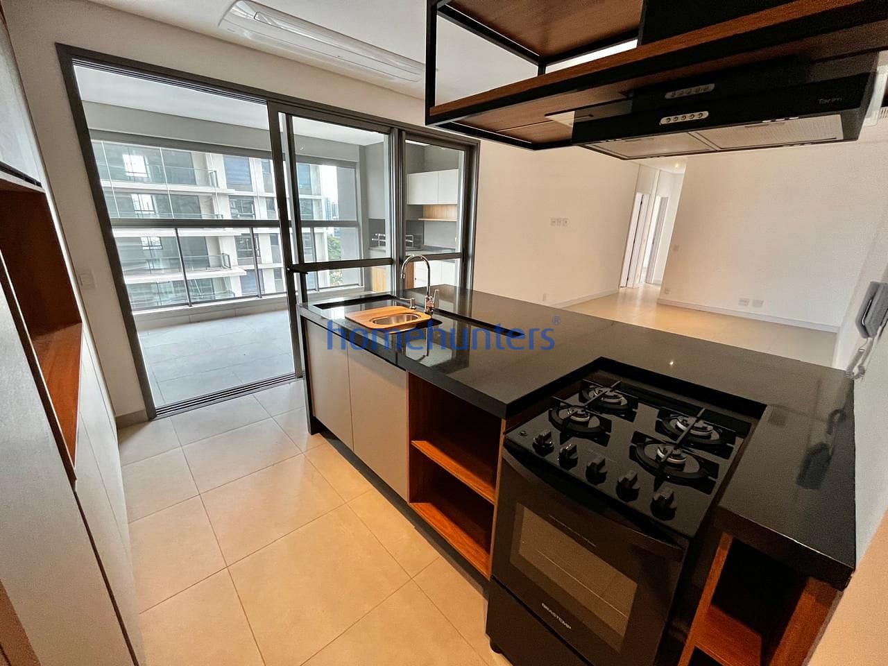 Apartamento para alugar com 3 quartos, 125m² - Foto 1