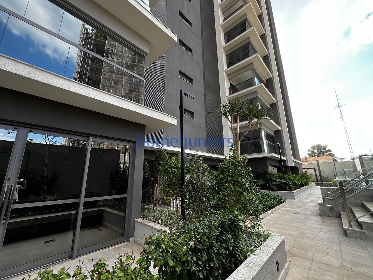 Apartamento para alugar com 3 quartos, 125m² - Foto 56