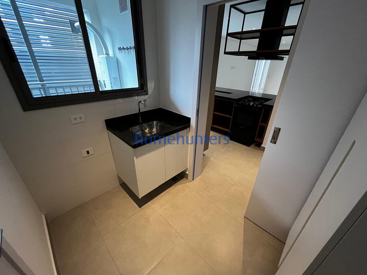 Apartamento para alugar com 3 quartos, 125m² - Foto 28