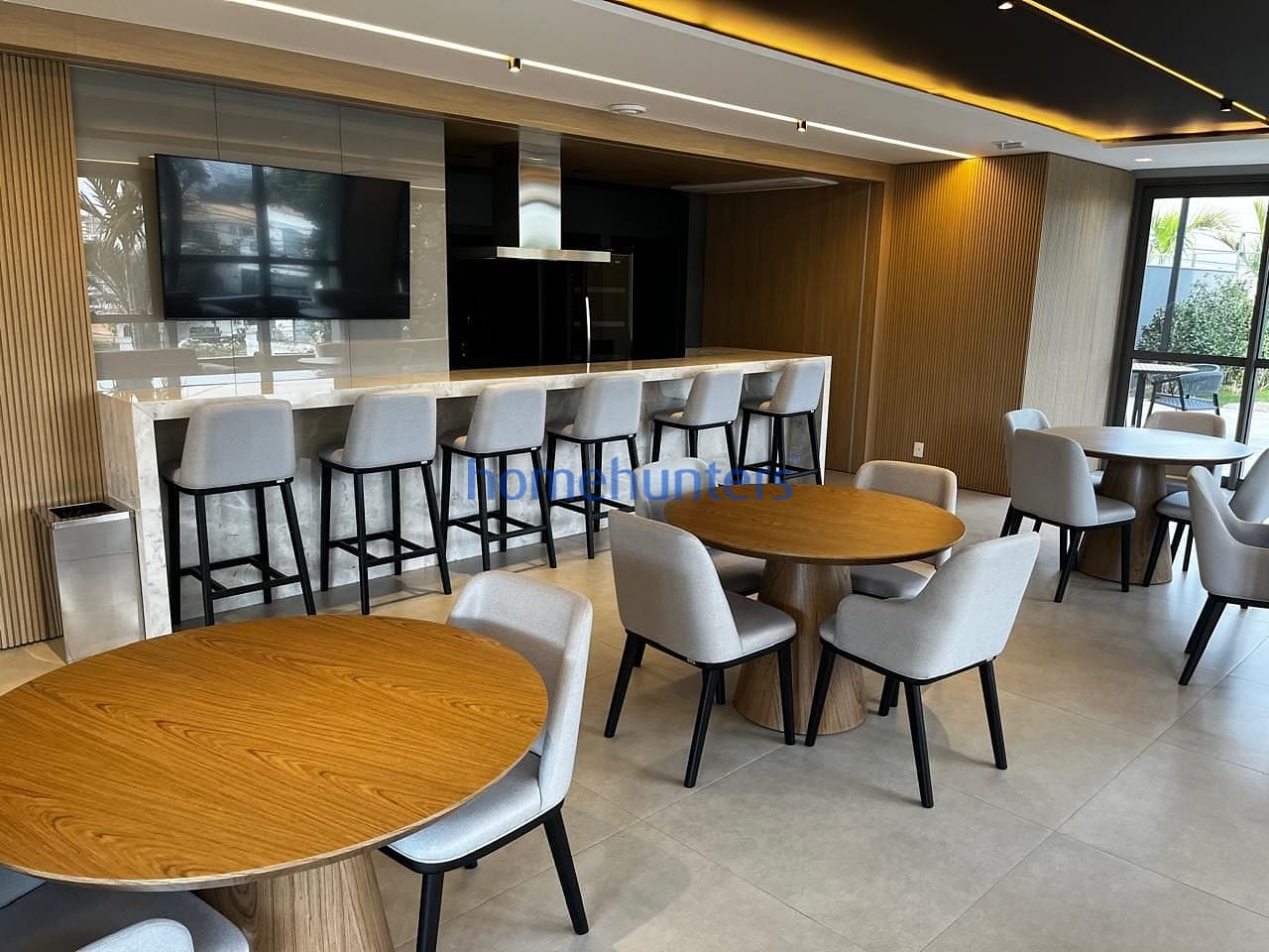 Apartamento para alugar com 3 quartos, 125m² - Foto 45