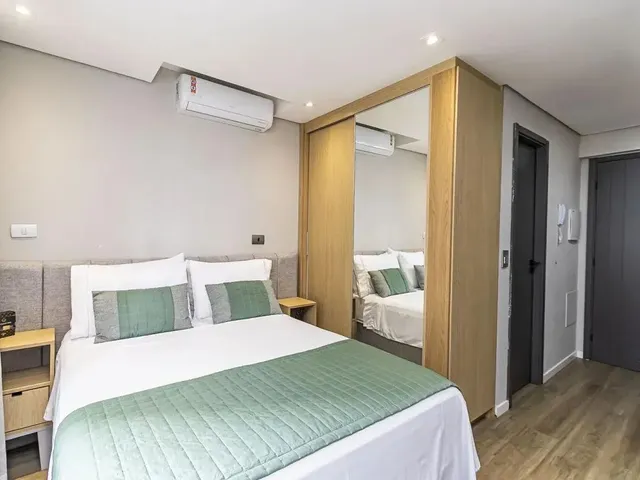 Apartamento à venda, no bairro Água Verde em Curitiba