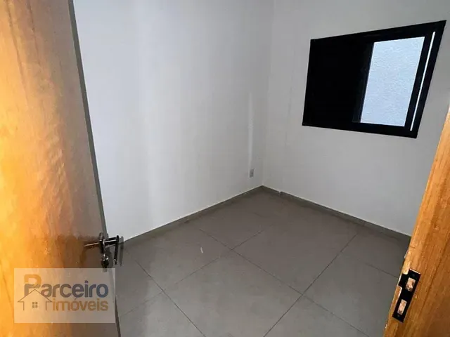 Apartamento 2 quartos e 1 banheiro, à venda, no bairro Vila Granada em São Paulo