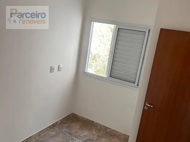 Apartamento 2 quartos e 1 banheiro, à venda, no bairro Vila Guilhermina em São Paulo