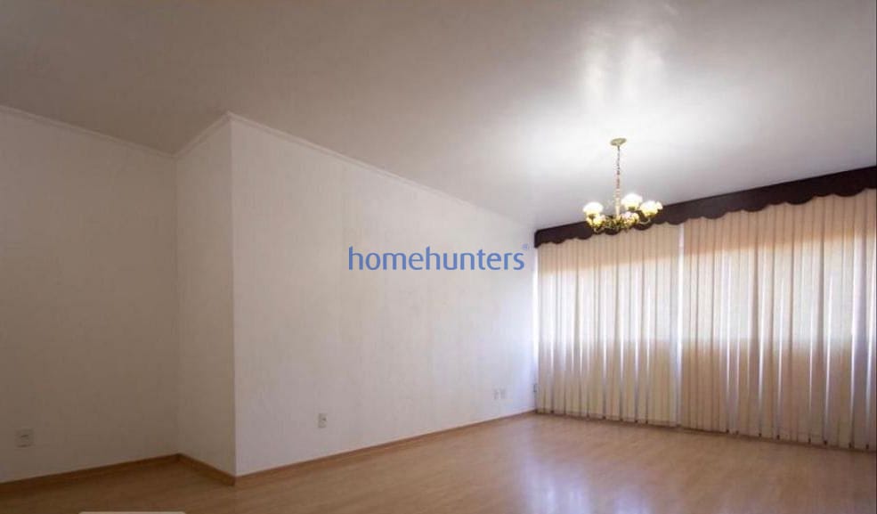 Apartamento à venda com 3 quartos, 155m² - Foto 2