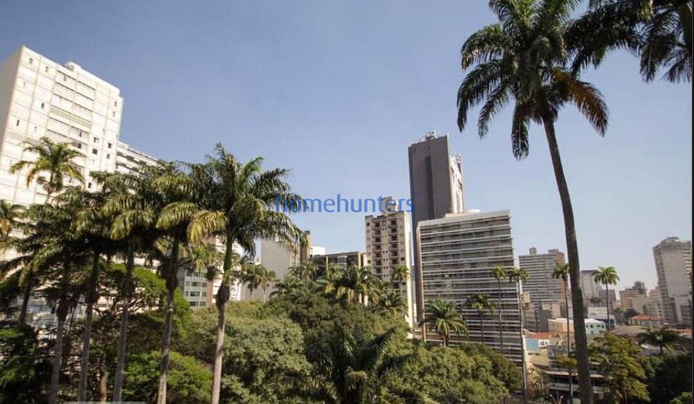 Apartamento à venda com 3 quartos, 155m² - Foto 1