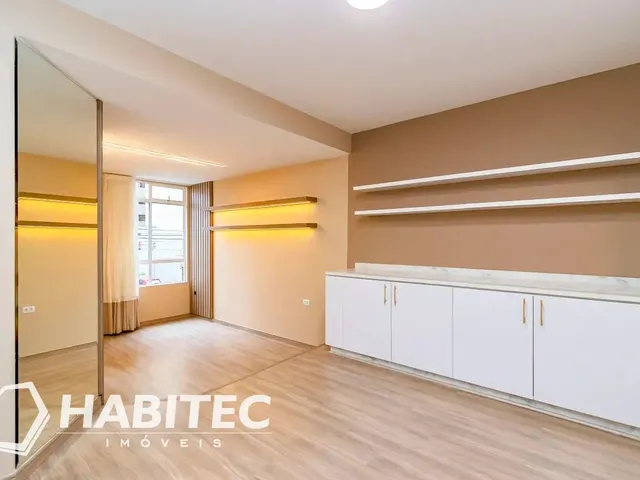 Apartamento 3 quartos e 2 banheiros, à venda, no bairro Cristo Rei em Curitiba