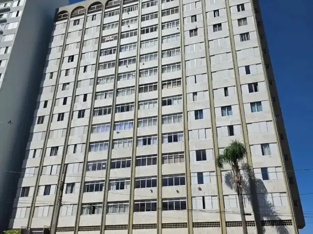 Apartamento 3 quartos e 3 banheiros, à venda, no bairro Centro em Curitiba